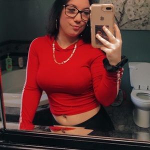 Meet your Posher, Jade